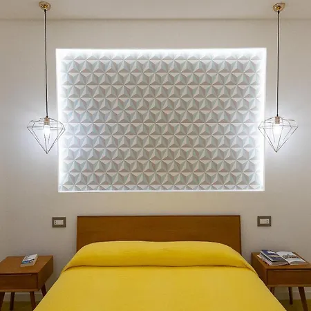 Lovely New Home, Piazza San Cosimato! 아파트 로마