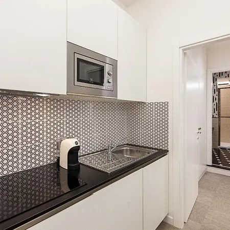 Lovely New Home, Piazza San Cosimato! 아파트