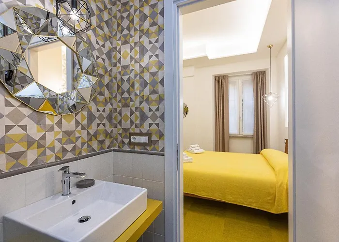 Lovely New Home, Piazza San Cosimato! 公寓
