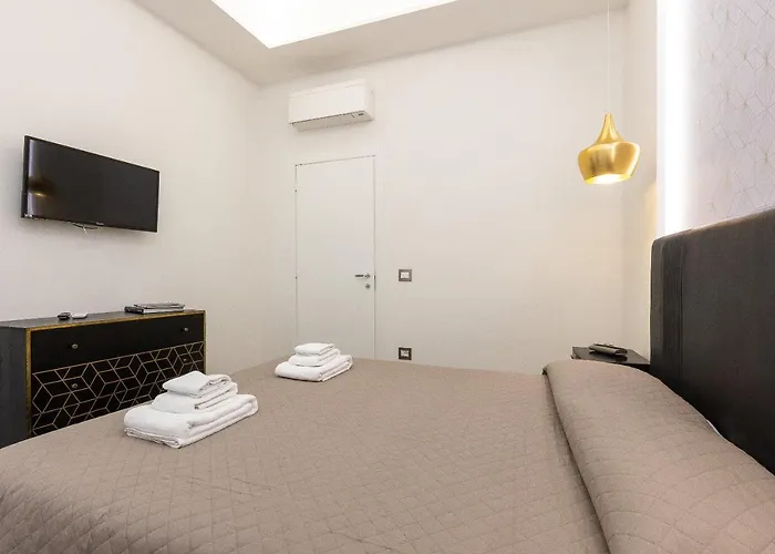 公寓 Lovely New Home, Piazza San Cosimato!
