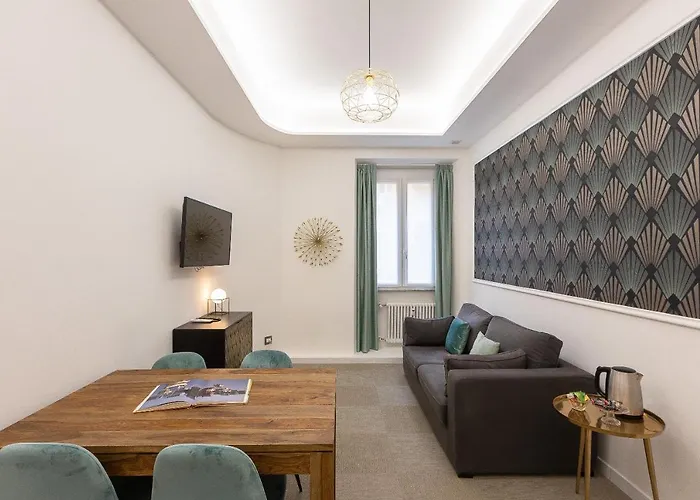 Lovely New Home, Piazza San Cosimato! *